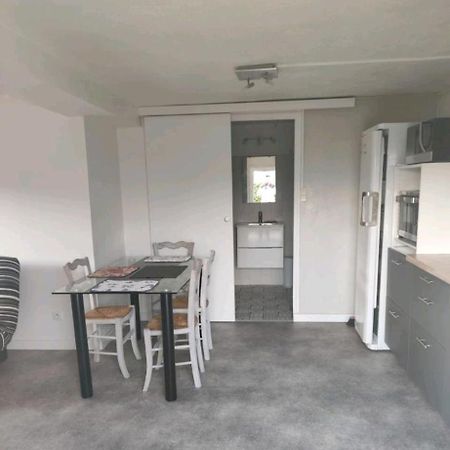 Jolie T2 Independant Dans Une Villa Sollies-Ville Ngoại thất bức ảnh